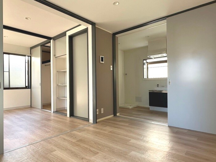 物件内観写真19　(居室)