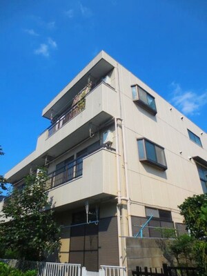 ロイヤルマンション平岡外観写真