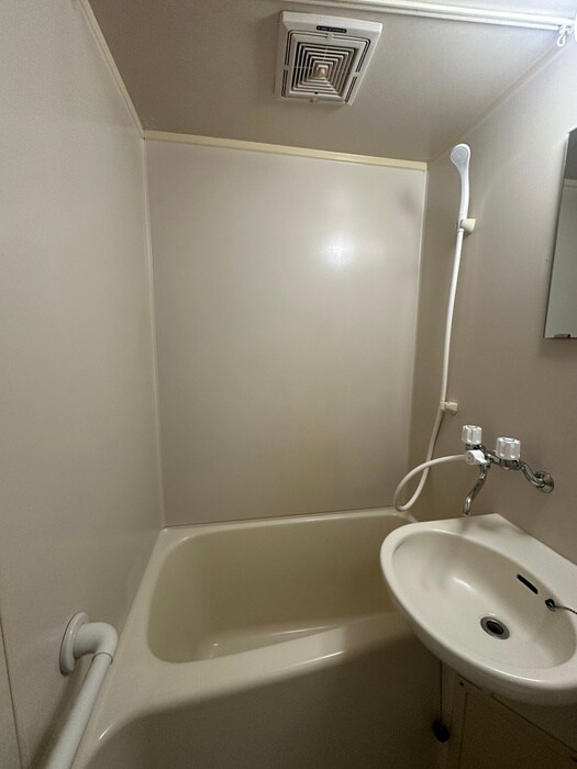 物件内観写真8　(バス／シャワールーム等)