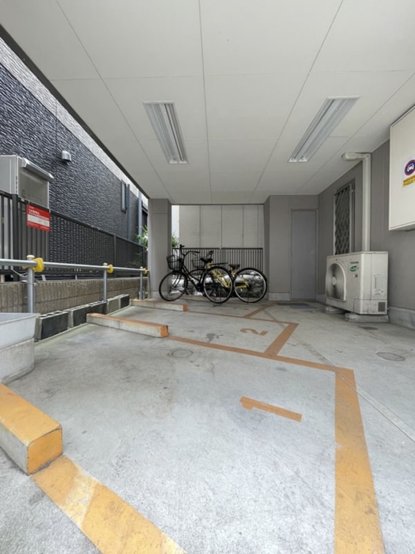 駐輪場