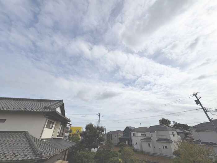 物件内観写真20　(室内からの展望)