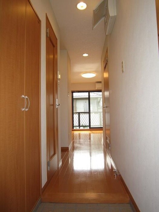 物件内観写真4　(居室)