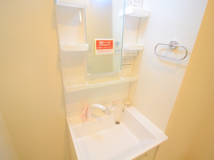 物件内観写真12　(洗面)