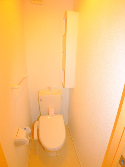 物件内観写真17　(トイレ)