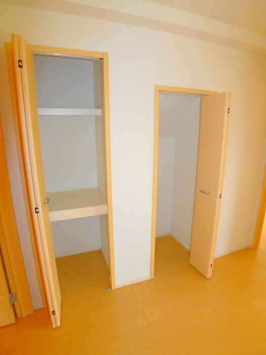 物件内観写真21　(収納)