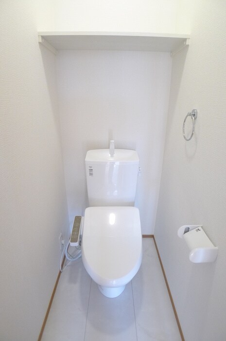 物件内観写真10　(トイレ)