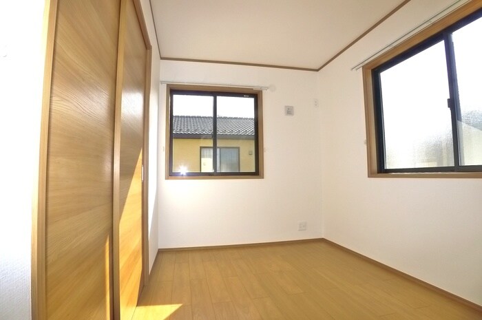 物件内観写真17　(居室)