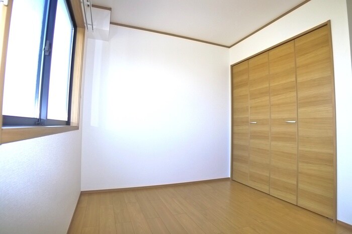物件内観写真19　(居室)