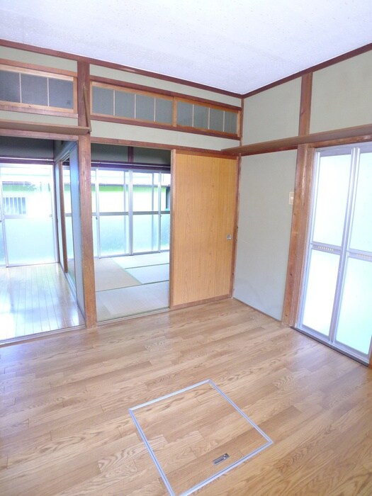 物件内観写真16　(居室)