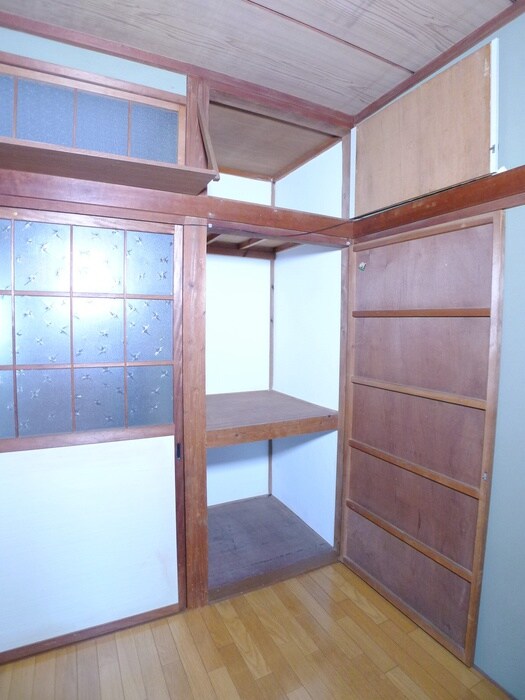 物件内観写真22　(収納)