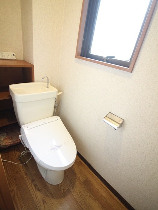 物件内観写真14　(トイレ)