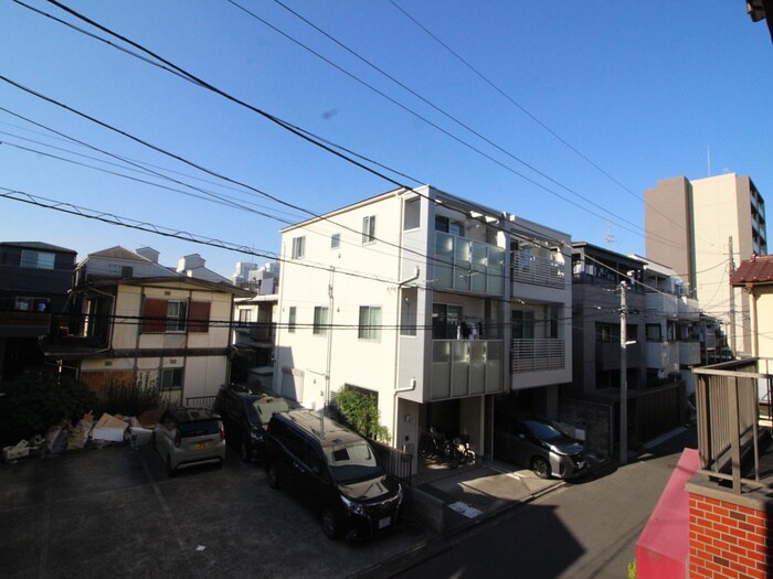 物件内観写真15　(室内からの展望)