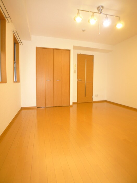 物件内観写真11　(内観写真)