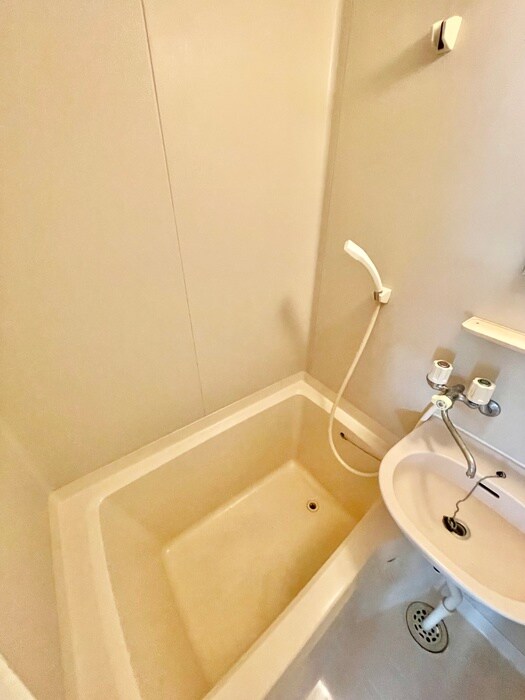 物件内観写真9　(バス／シャワールーム等)