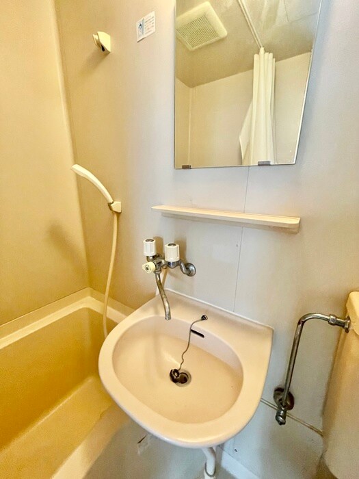 物件内観写真10　(洗面)