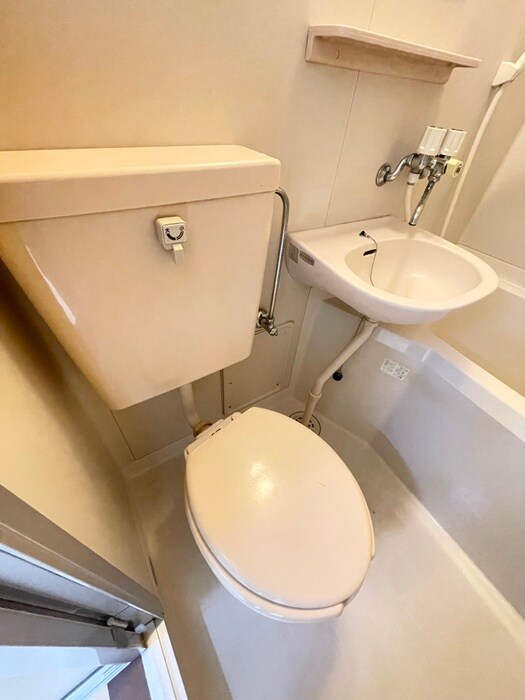 物件内観写真11　(トイレ)