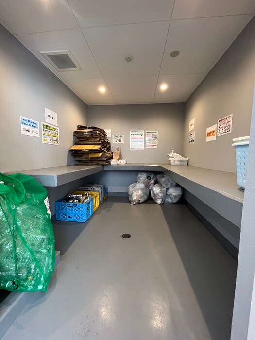 物件外観写真6　(建物設備)