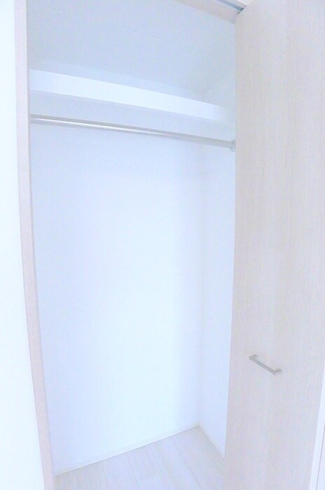 物件内観写真15　(収納)