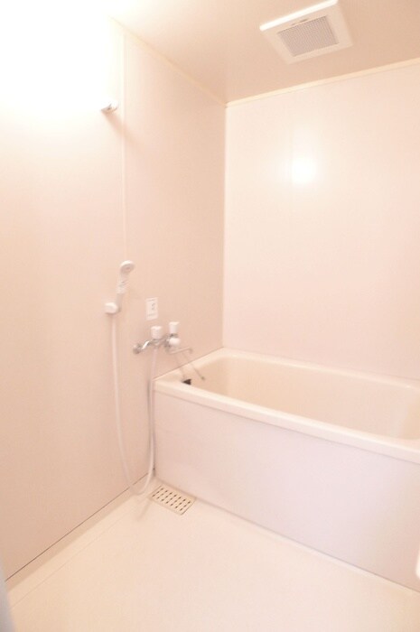 物件内観写真12　(バス／シャワールーム等)