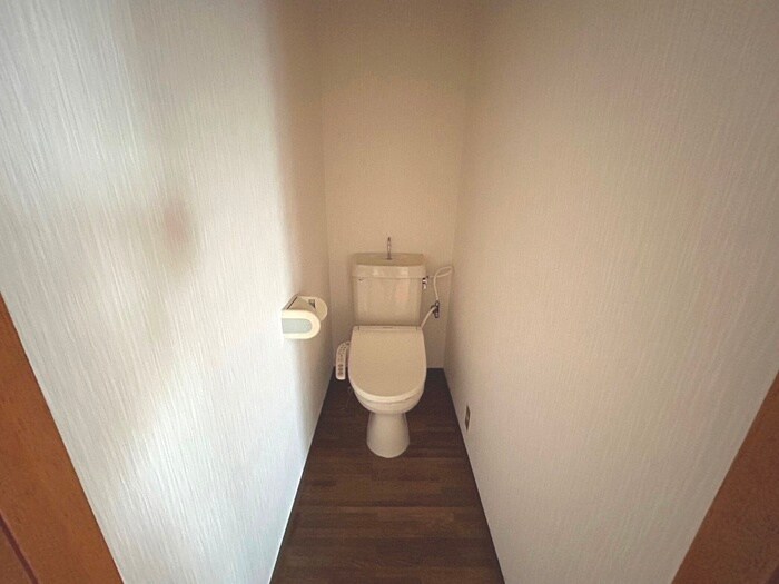 物件内観写真15　(トイレ)