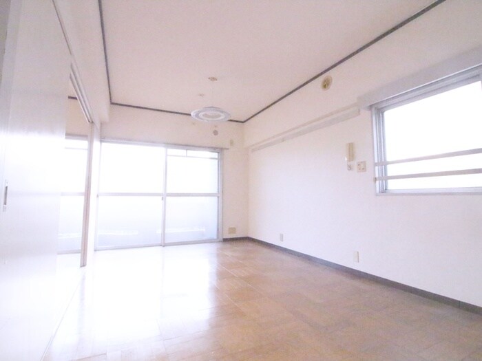 物件内観写真15　(居室)