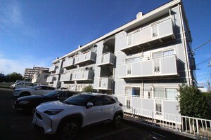 ルミエ－ル久末２外観写真
