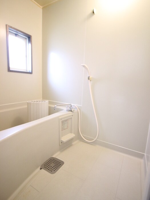 物件内観写真13　(バス／シャワールーム等)