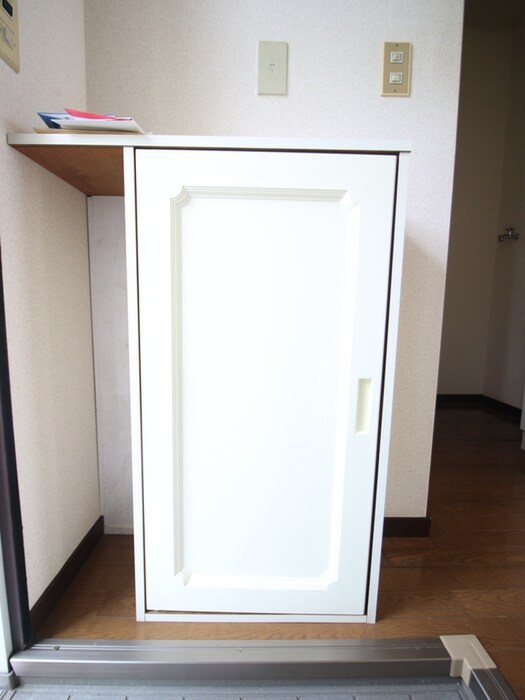 物件内観写真17　(靴箱)