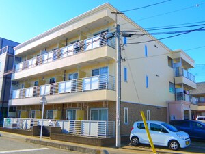 サンパティ－ク北上尾外観写真