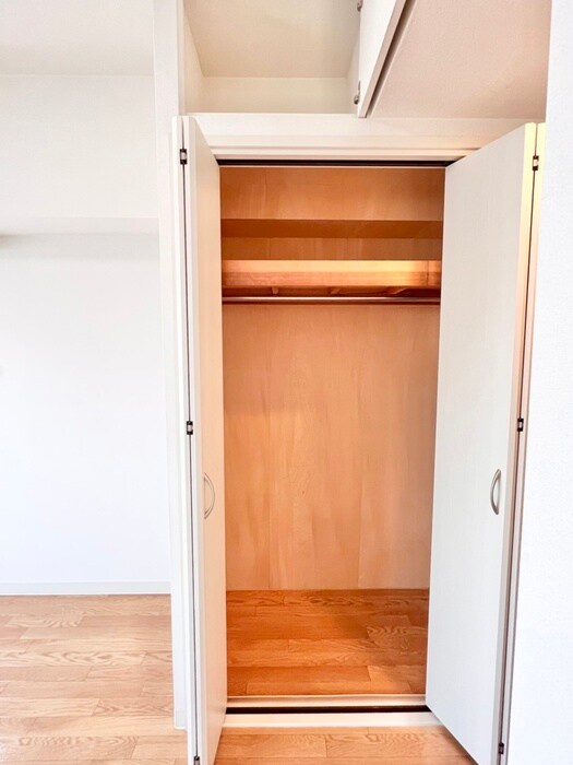 物件内観写真11　(収納)