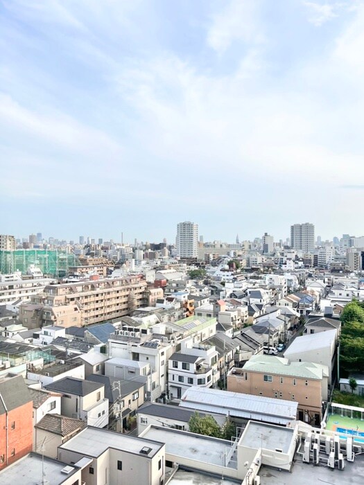 物件内観写真15　(室内からの展望)