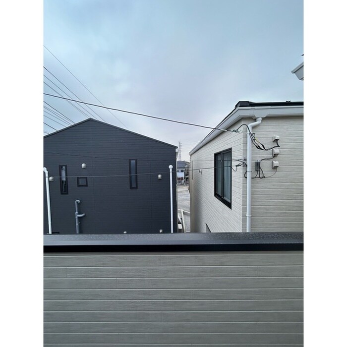 物件内観写真14　(室内からの展望)