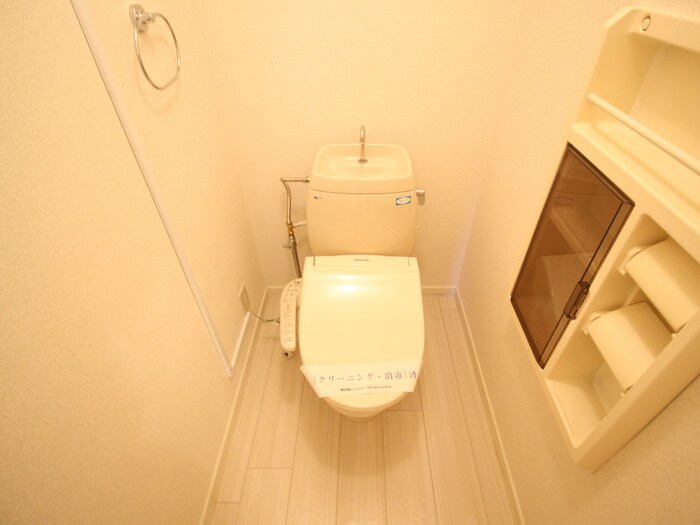 物件内観写真7　(トイレ)