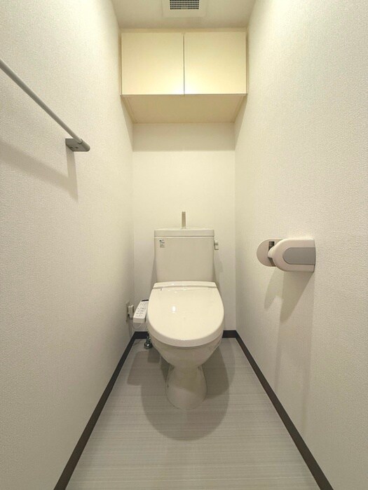 物件内観写真12　(トイレ)