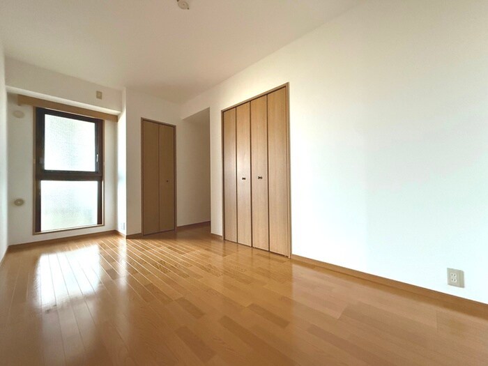 物件内観写真14　(居室)