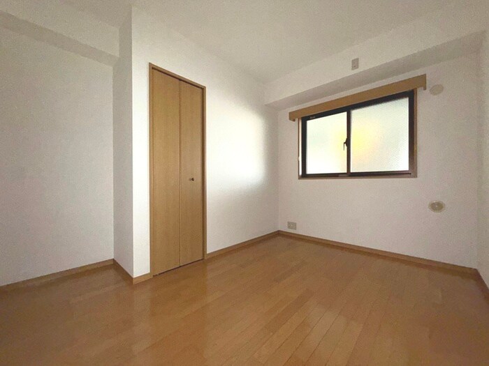 物件内観写真18　(居室)