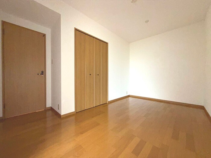 物件内観写真19　(居室)