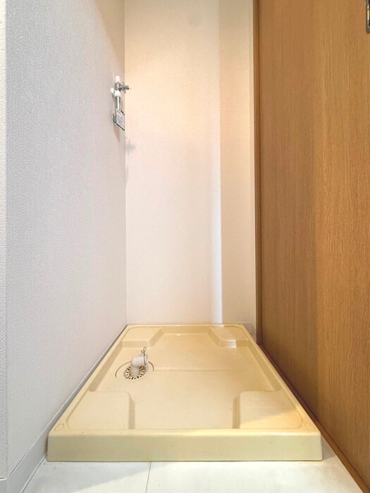 物件内観写真21　(洗濯機置場)