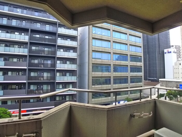 物件内観写真22　(室内からの展望)