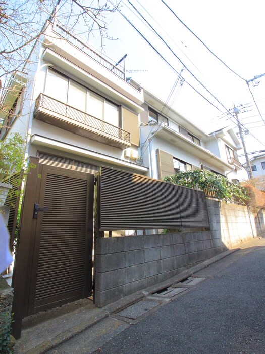 プチボーネンの外観写真