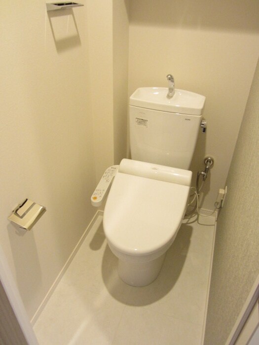 物件内観写真10　(トイレ)