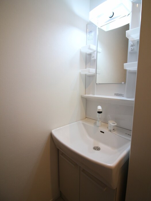 物件内観写真12　(洗面)