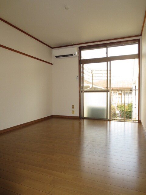 物件内観写真7　(居室)