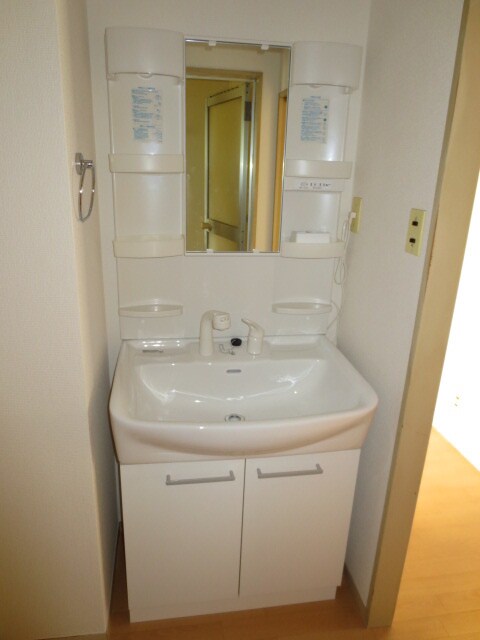 物件内観写真12　(洗面)
