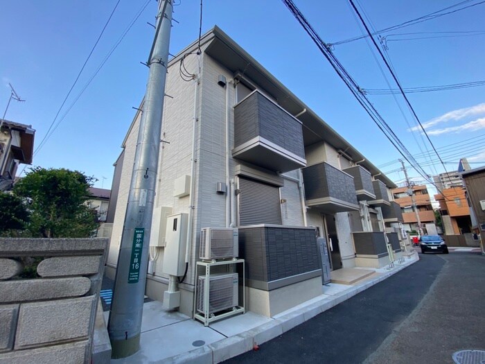 物件外観写真2　(外観写真)