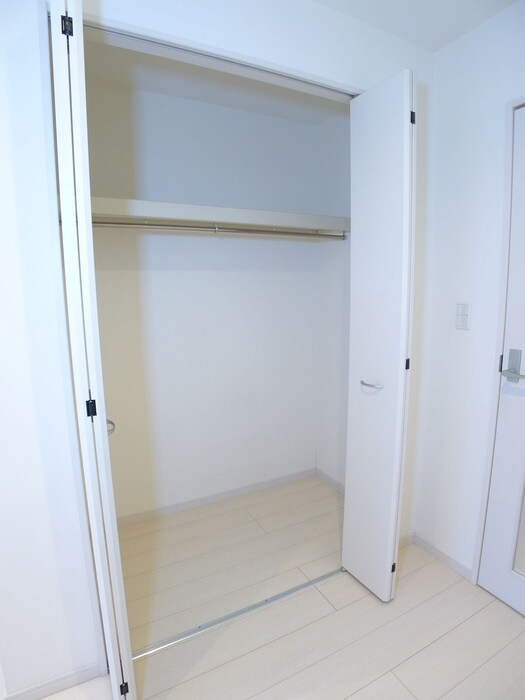 物件内観写真11　(収納)