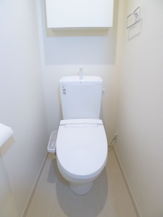 物件内観写真13　(トイレ)