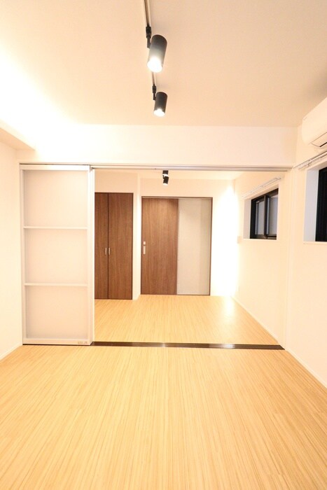 物件内観写真8　(内観写真)