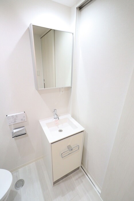 物件内観写真11　(洗面)