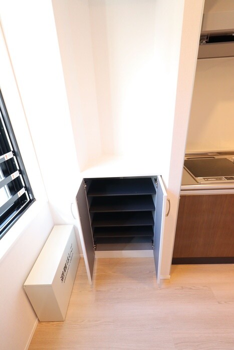 物件内観写真16　(靴箱)